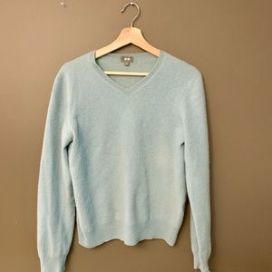 Uniqlo Women 100% Cashmere Sweater